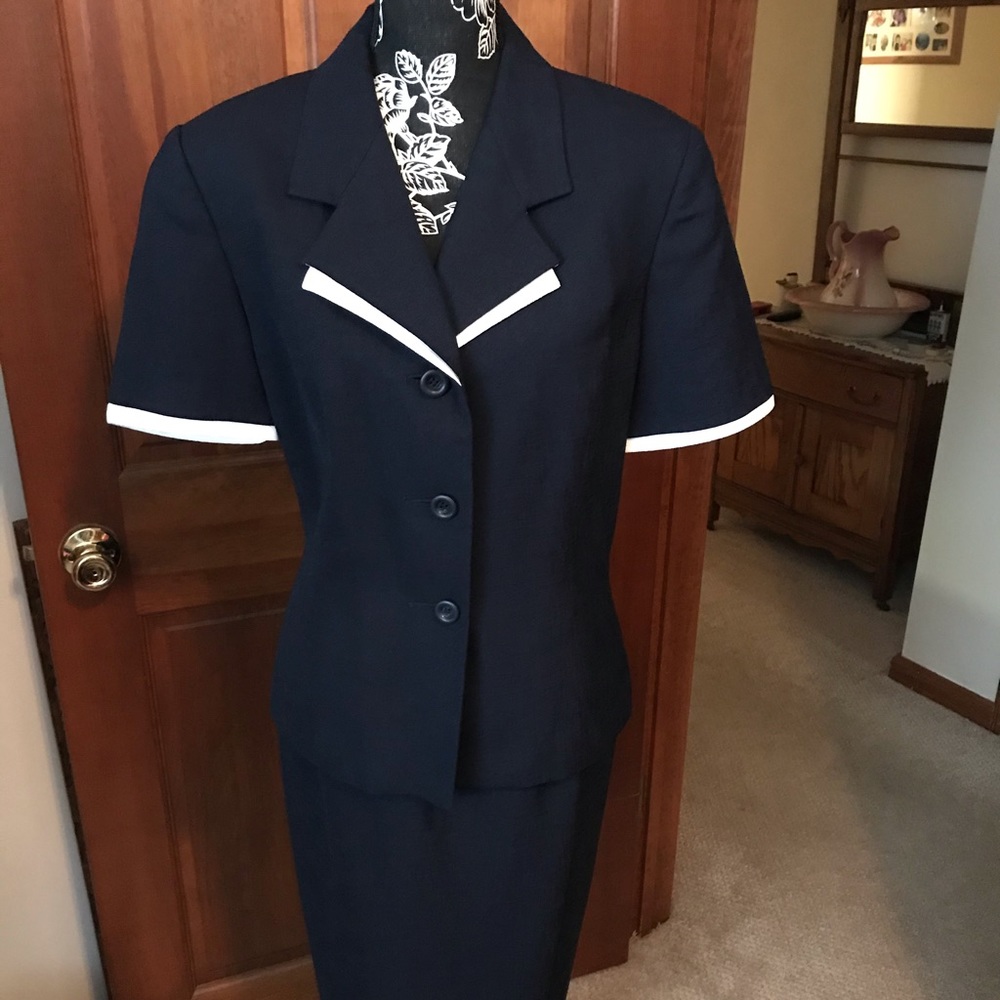 Women’s Suit